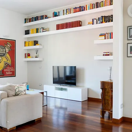 The Best Rent - Spacious And Renovated Multi-Room Apartment In The Missori Area Milaan Buitenkant foto
